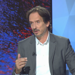 “Autoriteti” politik është Fe