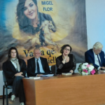 Kulturë.U promovua në Sarandë libri i Migel Flor: “Vajza që kalëroi diellin”