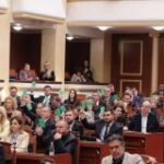 Miratohet ligji për portet turistike