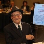 106 vjetori, me dekoratë tjetër nderi për profesor Ismet Elezin: Ndërpreu studimet në Itali dhe ju bashkua luftës për çlirimin e Shqipërisë