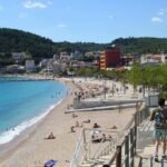 Himarë. Edhe me shumë turistë këtë vit, Tavo: Zgjerim i plazheve publike, dialog me bizneset për çmimet