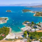 “The Sun”: Shqipëria pushtohet nga turistët: Rezervimet rriten me 293%